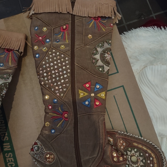 NWOT boho Soft boots - Picture 6 of 16